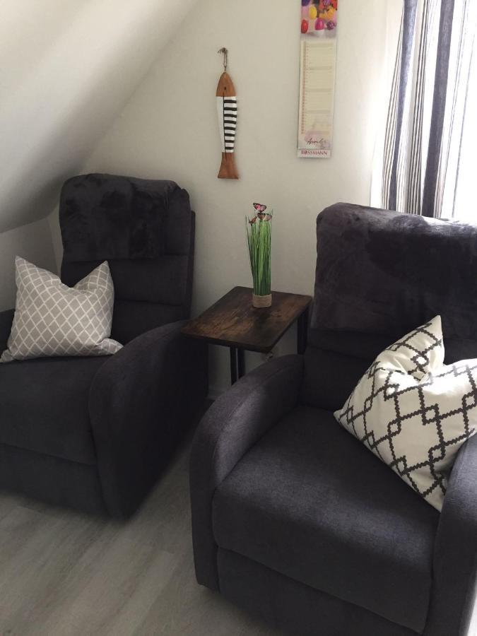 Ferienwohnung "Kleine Krabbe" 韦尔杜姆 外观 照片