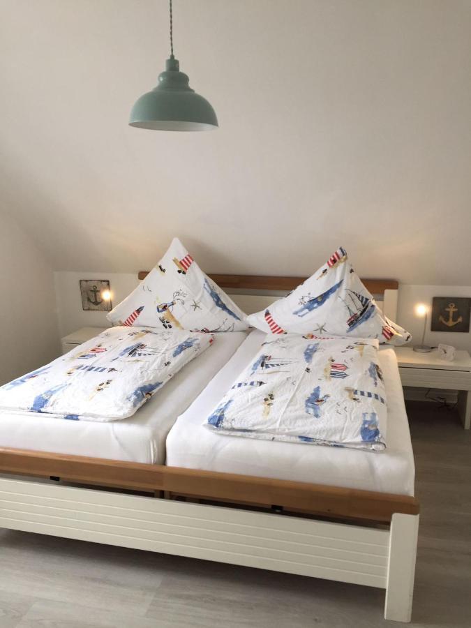Ferienwohnung "Kleine Krabbe" 韦尔杜姆 外观 照片